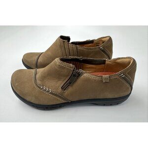 Unstructured Clarks Shoes Womens 6.5 Tan Leather Cushioned Zip Slip On Loafers